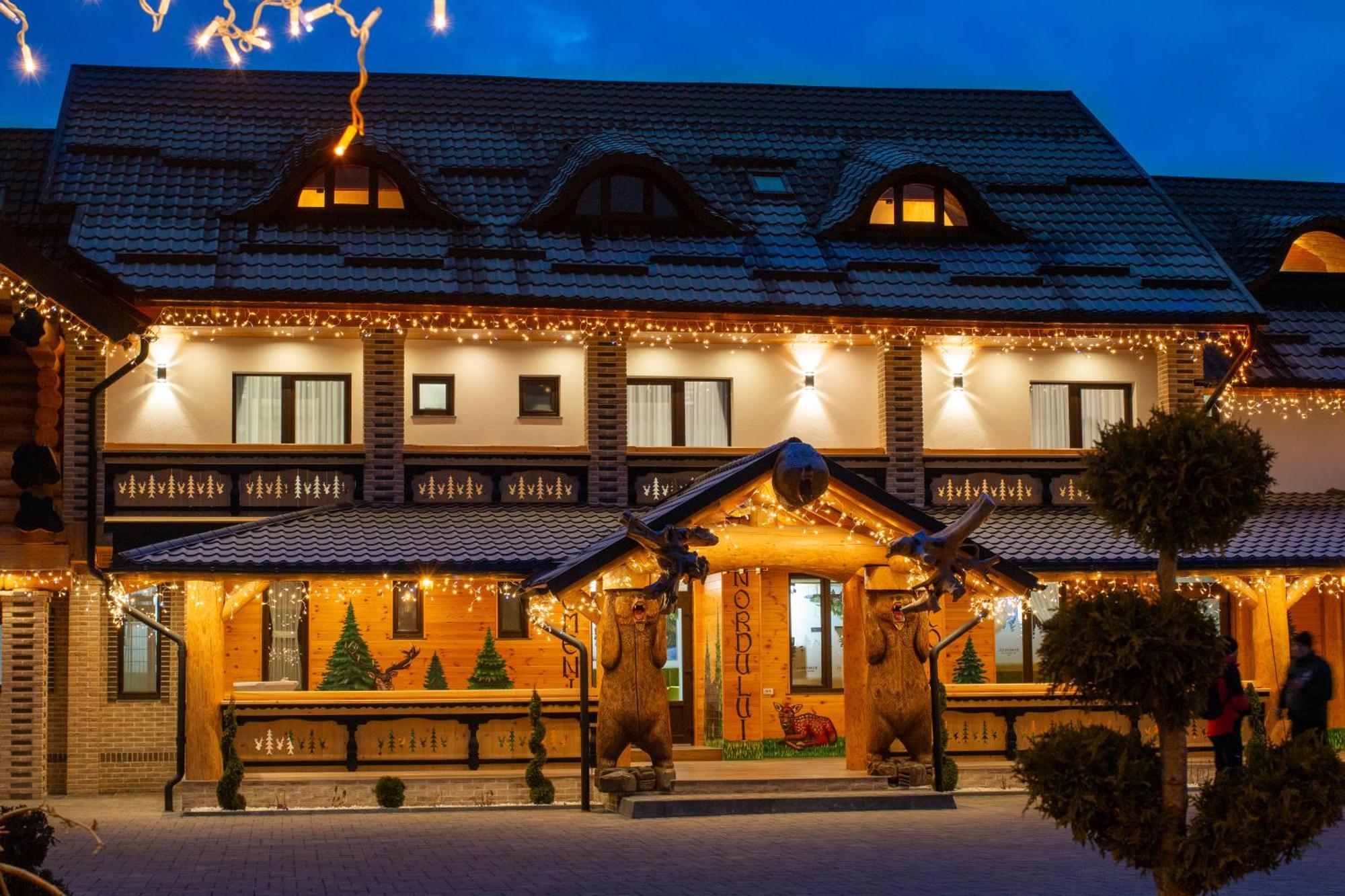 Hotel Domeniul Nordului Bucovlna Vama  Exteriér fotografie